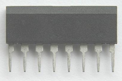 BA15218N Mikroshēma Dual high slew rate, low noise operational amplifier, SIP8