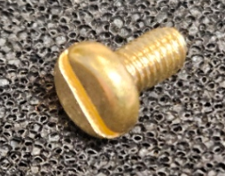 Skrūve M3*6mm, plakana sprauga 0.8mm, misiņš, cilindriska galviņa