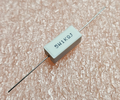 1K 5W Rezistors, ±5%, 10x9x22mm