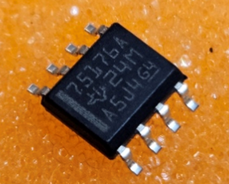 SN75176AD SMD Mikroshēma transceiver, RS422/RS485, 	4.75...5.25VDC, SO8