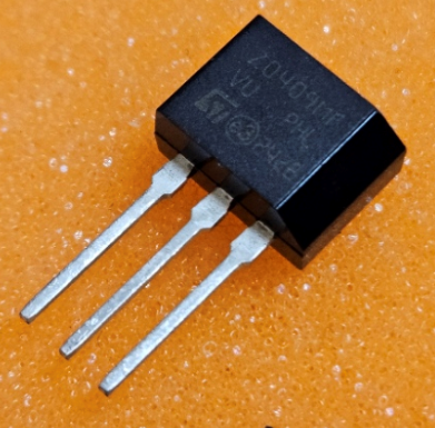 Z0409MF Triaks 600V, 4A, Igt<10mA, TO-202-3