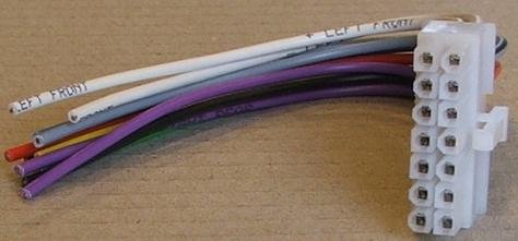 ZRS-14 štekers PIONEER KEH-M8300R auto savienotājvads => ZRS-28