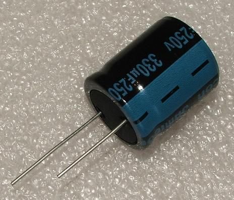 330/250V, 105C, Ø25x30mm, ±20%, Kondensators elektrolītisks, 2000h, Jamicon, ar lokaniem izvadiem