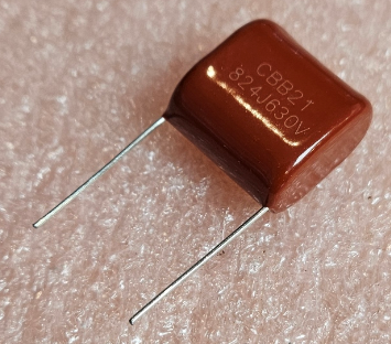 820nF, 630VDC, ±10%, plēves, polipropilēnu kondensators, 20mm, 22x14x22mm