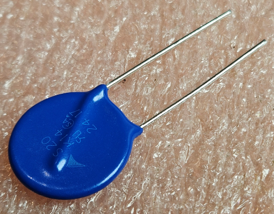 SIOV-S20K14 varistors metal oxide 14V/AC, 18V/DC, 22V, 2000A, 12J, Ø22.5mm
