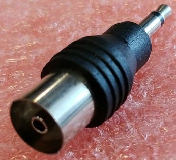 3.5mm štekers mono uz TV ligzda