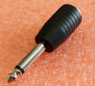 6.35mm štekers mono uz 5DIN ligzda