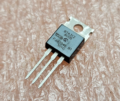 BTA312/800B Triaks 800V, 12A, Igt<50mA, TO-220
