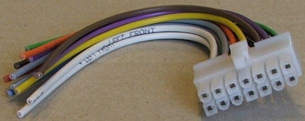 ZRS-13 štekers PIONEER KEH-M8000R auto savienotājvads => ZRS27