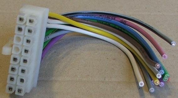 ZRS-18 štekers ALPINE 7524R auto savienotājvads => ZRS-32