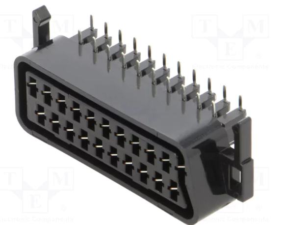 SCART ligzda uz šasijai, leņķisks