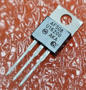 MUR1620CT(U1620G), 2*Diodes, 200V, 2*8A, 25ns (Anod-Katod-Anod) ---|>|---/---|<|---, TO-220