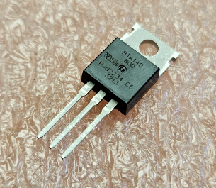 BTA140/800 Triaks 800V, 25A, Igt<35mA, TO-220