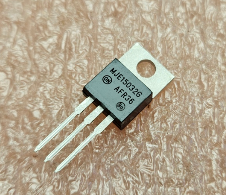 MJE15032G Tranzistors NPN, 250V, 8A, 50W, 30MHz, TO-220AB