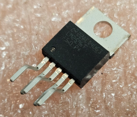 LM2596T-5.0 Mikroshēma stabilizators 5V, 3A, TO-220-5