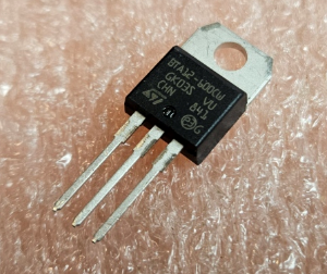 BTA12/600CWRG Triaks 600V, 12A, Igt<35mA, TO-220