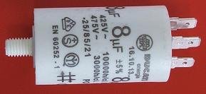 8.0/425VAC, ±5%, elektromotoru kondensators, spailes 6.3mm, 10000h, M8, Ø32x55mm