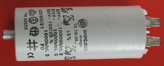 25.0/425VAC, ±5%, elektromotoru kondensators, klemes 6.3mm, 10000h, M8, Ø40x92mm