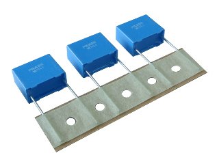 1.5nF/2000VDC, 700VAC, ±5%, polipropilēnu kondensātors 15mm, 5x11x18mm, Pilkor