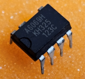 STRA6069H Mikroshēma, DIP7