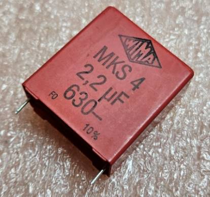 2.2mkF/630VDC, 400VAC, ±20%, poliesters kondensātors, 27.5mm, 17x34.5x31.5mm, WIMA