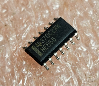 NE556D SMD Mikroshēma, astable, monostable, RC timer, 4.6...16VDC, SO14