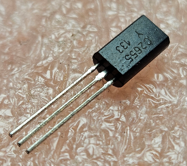 2SC2655Y Tranzistors NPN, 50V, 2A, 0.9W, 100MHz => 2SD1207, TO-92mod
