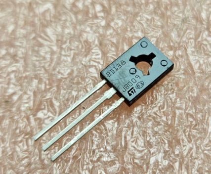BD138-16 Tranzistors PNP, -60V, -1.5A, 12.5W, 50MHz, TO-126