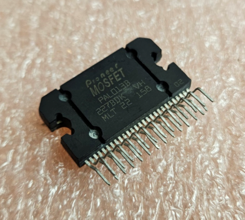 PAL013B Mikroshēma, 4 x 45 W Quad bridge car radio amplifier, FLEXIWATT-27