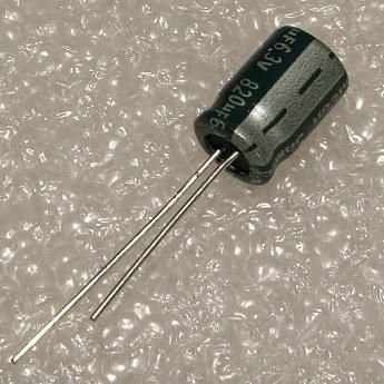 820/6.3V, 105C, Ø8x11.5mm, ±20%, MZ sērija, Kondensatori zemas induktivitātes, 36mR, 2000h, Jamicon, ar lokaniem izvadiem
