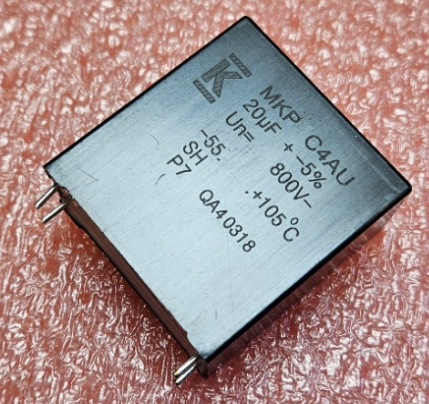 20mkF/800VDC, ±5%, DC-Link, polipropilēna kondensātors 42x44x24mm, KEMET