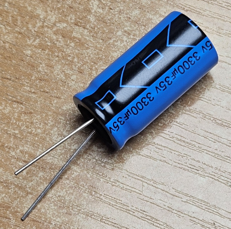 3300/35V, 105C, Ø16x31.5mm, ±20%, Kondensators elektrolītisks, 2000h, VISHAY, ar lokaniem izvadiem