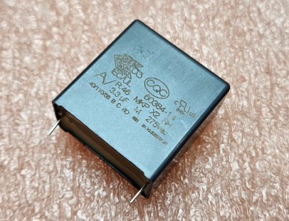 3.3mkF 275VAC plēves kondensatori polipropilēna, ±20%, P27.5, 32x18x33mm,  traucējumi X2