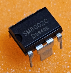 SM8002C Mikroshēma AC/DC PWM Controller, HDIP4