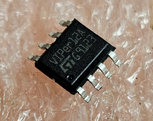VIPER12A SMD Mikroshēma, AC/DC Converters, 700V, 0.36A, SMPS, SO8