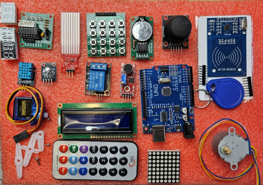 Arduino UNO, sākuma mācību komplekts, 18 elementi un vēl vairāk