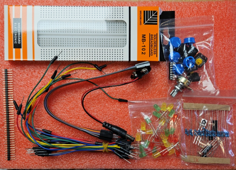 Arduino UNO, sākuma mācību komplekts, 18 elementi un vēl vairāk