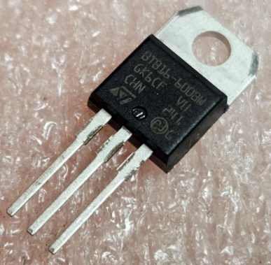 BTB16/600BWRG Triaks 600V,16A, Igt<50mA, TO-220