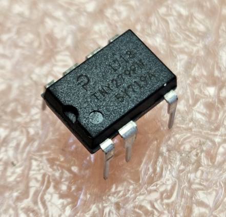 TNY279PN Mikroshēma, AC/DC Converters 25W/85-265VAC, 32W/230VAC, DIP7