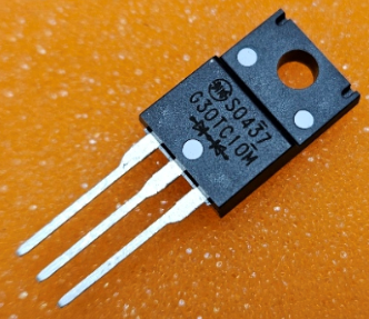 SG30TC10M, 2xDiodes Schottky, 100V, 2x15A, (Anod-Katod-Anod) (---|>|---/---|<|---), TO-220F