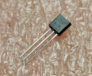 MJE13001 Tranzistors NPN, 600V, 0.2A, 0.75W, TO-92