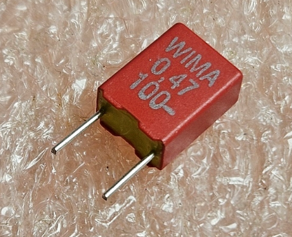 470nF/100VDC, 40VAC, ±10%, poliesters kondensātors, 5mm, 4.5x9.5x7.2mm, WIMA