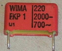 220pF/2000VDC, 700VAC, ±5%, polipropilēns kondensātors 5mm, 5x11x18mm, WIMA
