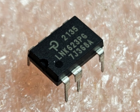 LNK623PG Mikroshēma AC/DC Converters 5.0W/(85-265VAC), 6.5W/(230VAC), DIP7