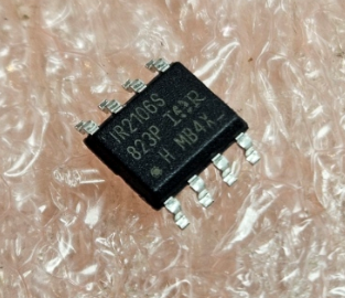 IR2106S SMD Mikroshēma HIGH AND LOW SIDE DRIVER, SO8