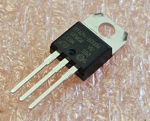 BTA24/800BWRG Triaks 800V, 25A, IGT<50mA, TO-220